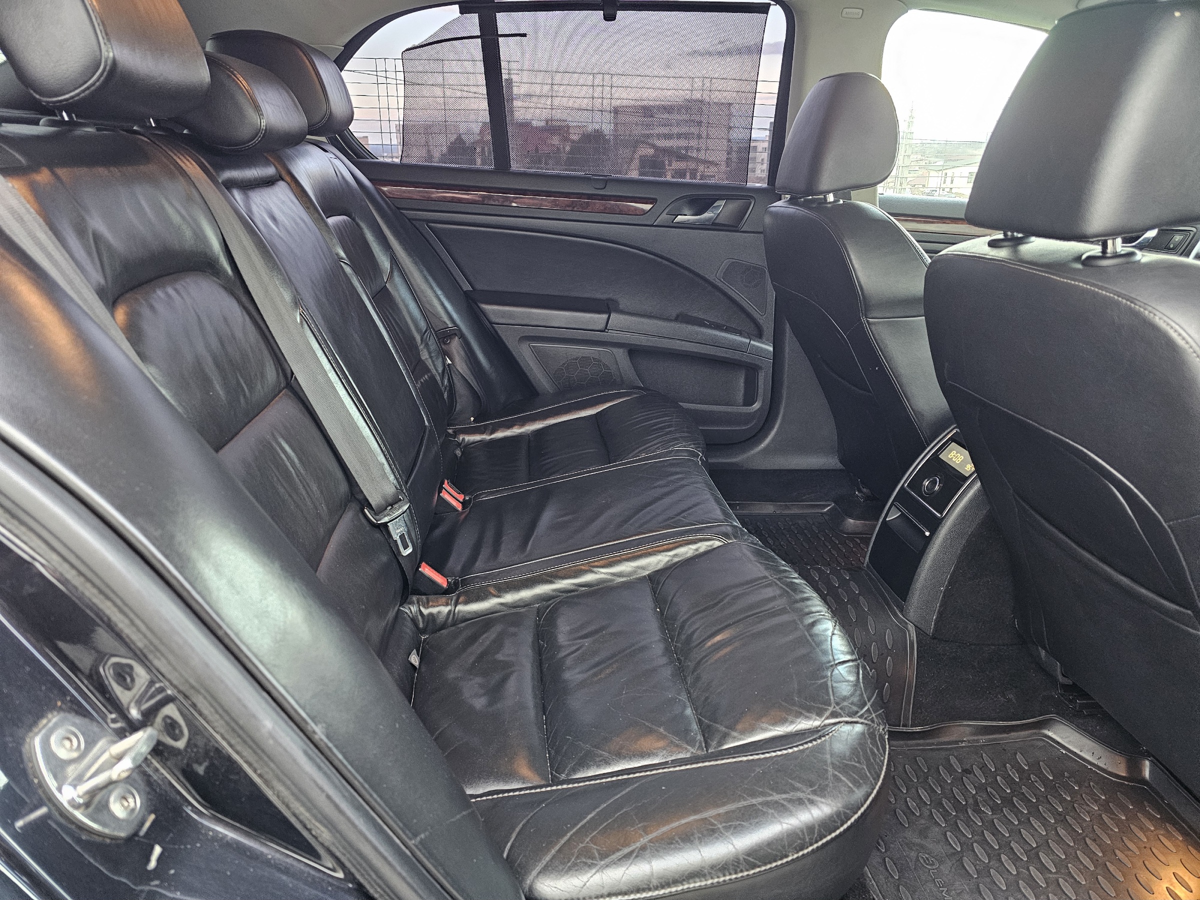 
								SKODA SUPERB DSG full									