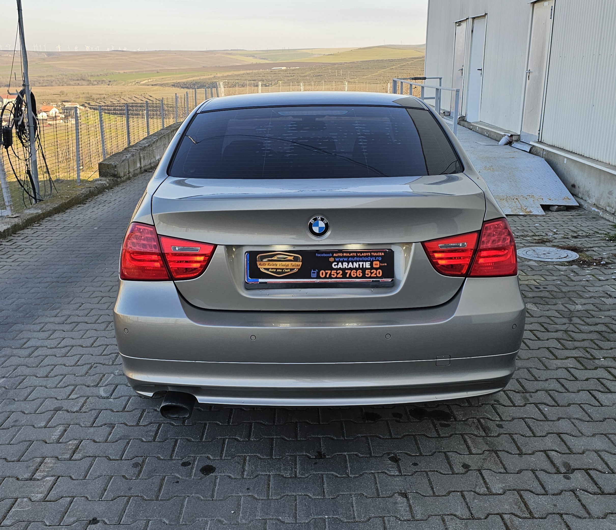 
								BMW SERIA 3 AUTOMAT full									