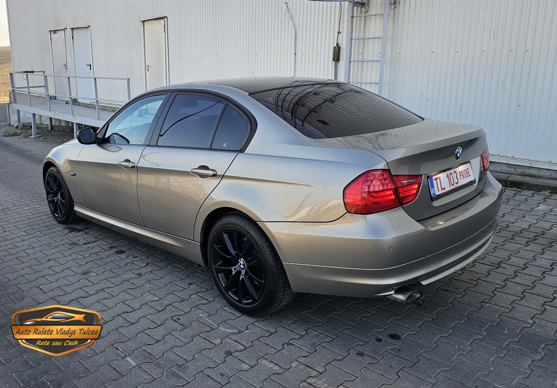 
								BMW SERIA 3 AUTOMAT full									