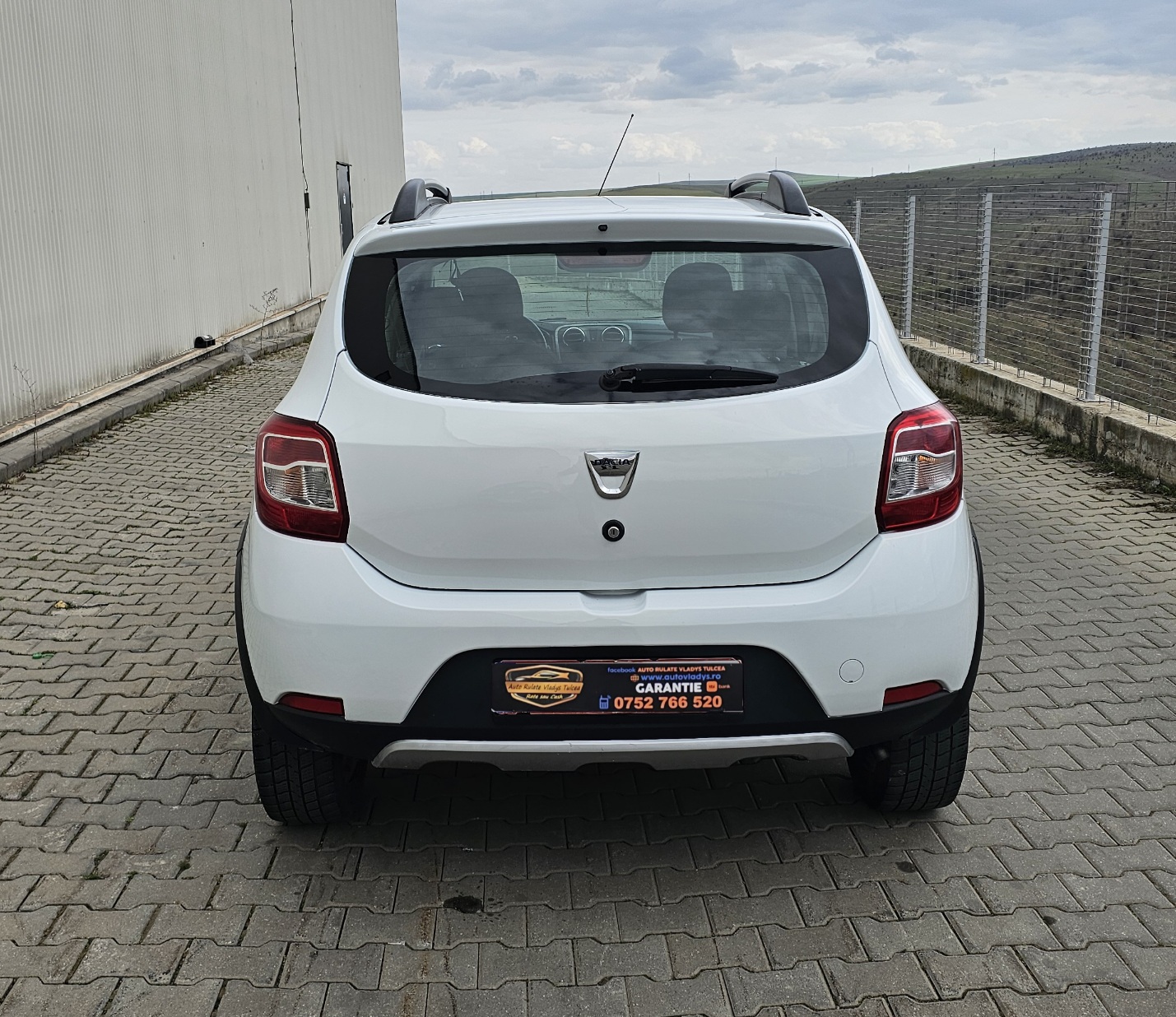 
								DACIA SANDERO STEPWAY full									