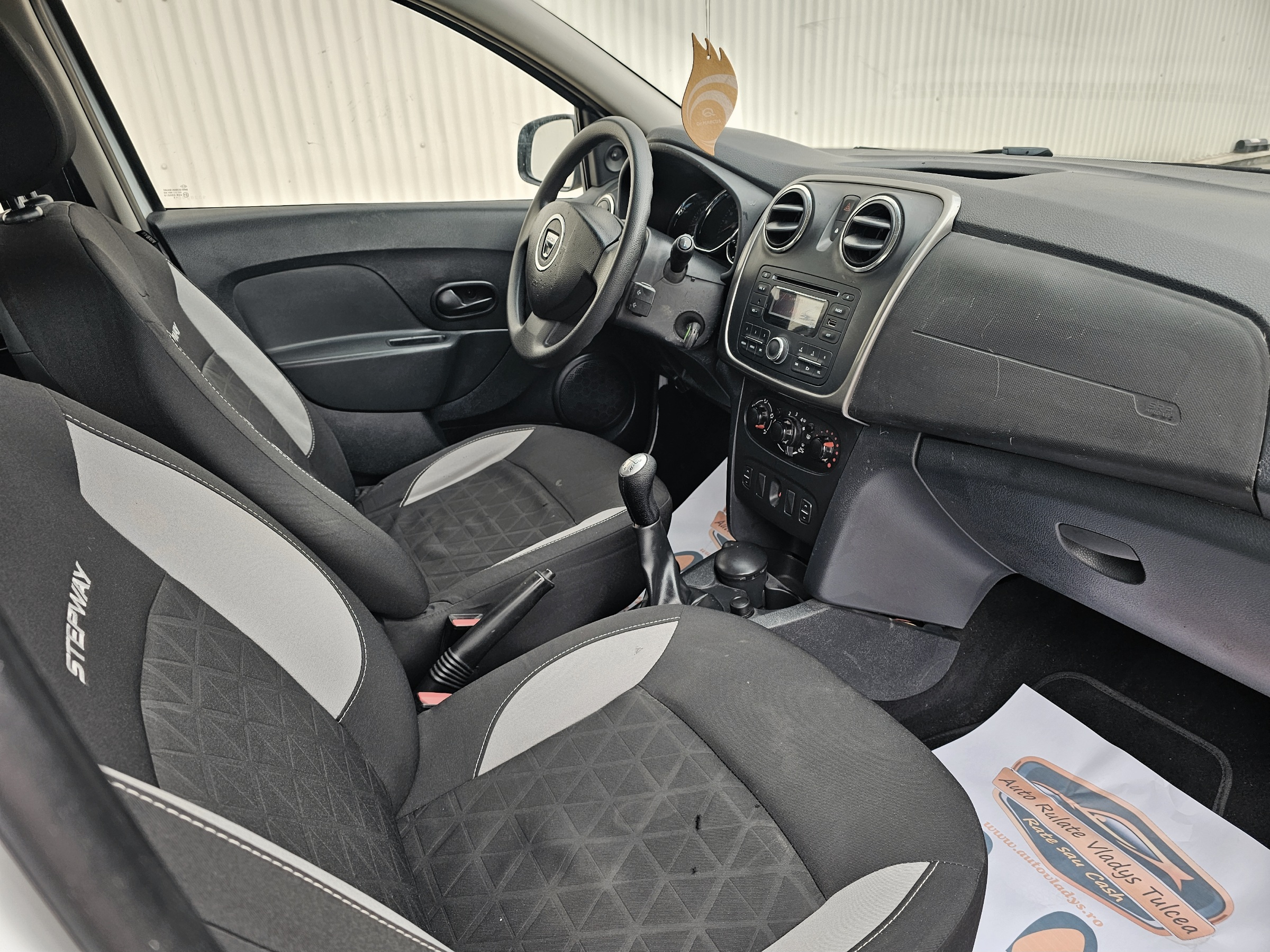 
								DACIA SANDERO STEPWAY full									