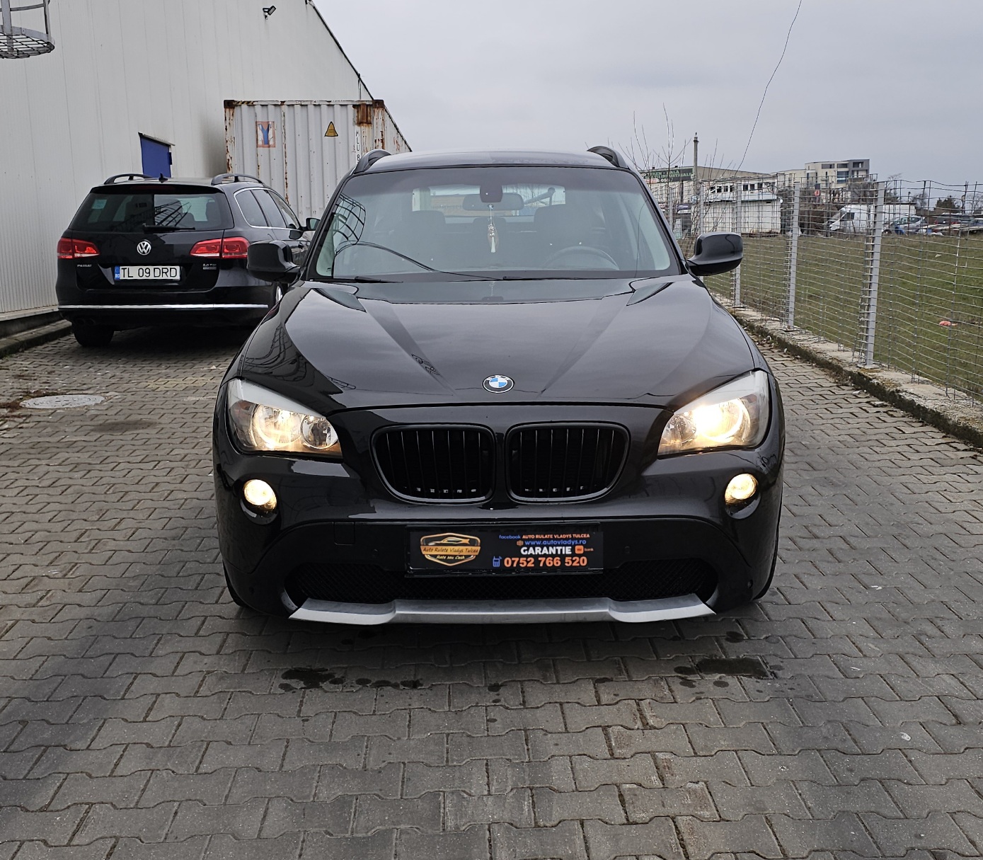 
								BMW X1 S-DRIVE full									